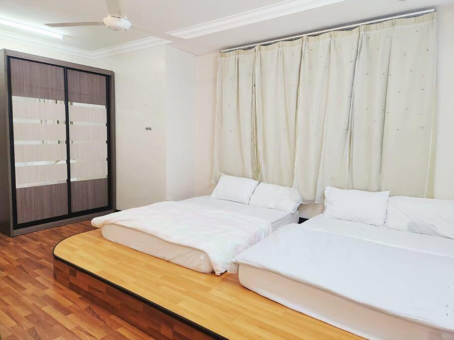 Rumah percutian 5 Min To Town 6br Pasir Puteh 6br 26pax Mahjong