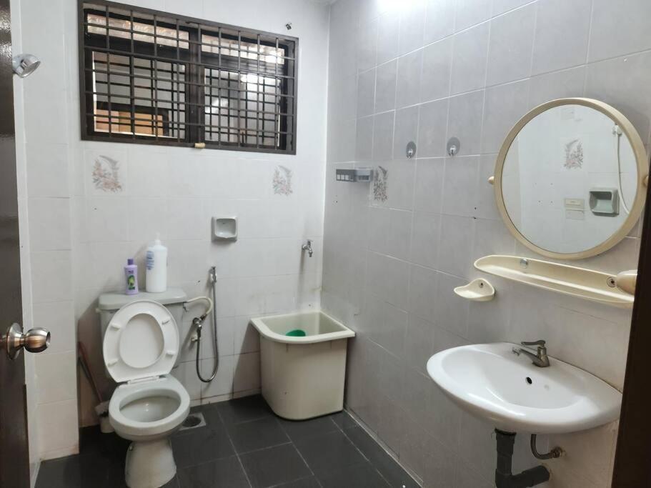 5 Min To Town 6br Pasir Puteh 6br 26pax Mahjong Rumah percutian *